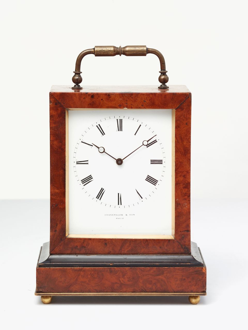 An elegant French burr-walnut ‘time-piece’ travelling clock, circa 1840 - image 2