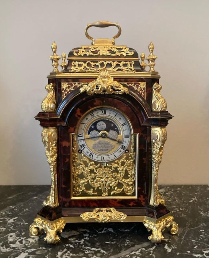 A very handsome Marwick Markham signed 19th century small bracket clock with moon phase - image 2