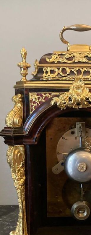 A very handsome Marwick Markham signed 19th century small bracket clock with moon phase - image 3
