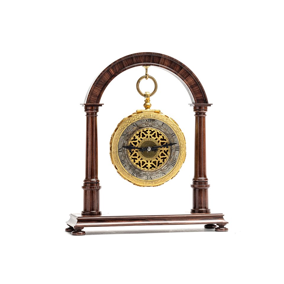 Decorative and striking coach watch made by  - image 3