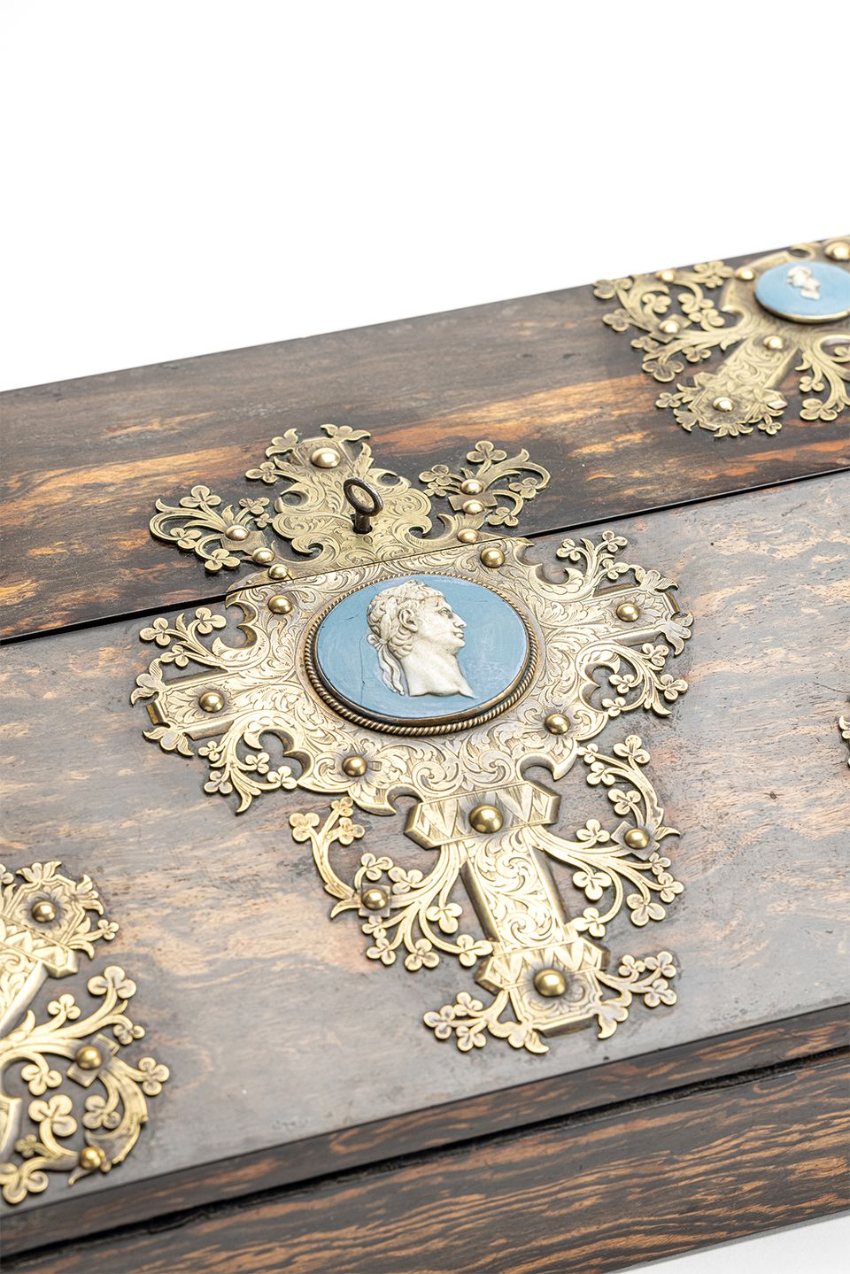 A magnificent Victorian colonial coromandel writing travel desk - image 7