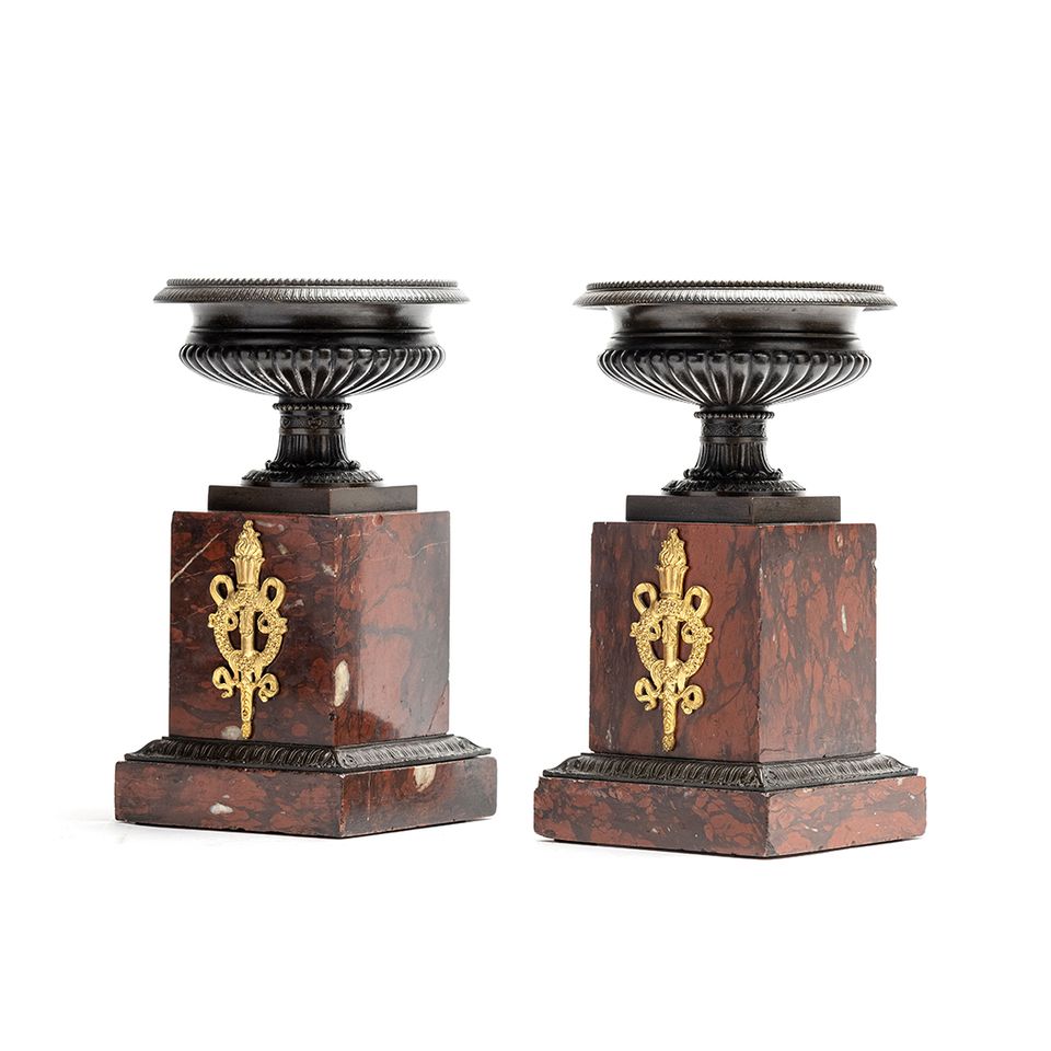 A very nice decorative empire pair of patinated bronze tazza's mounted on beautiful griotte bases - image 3