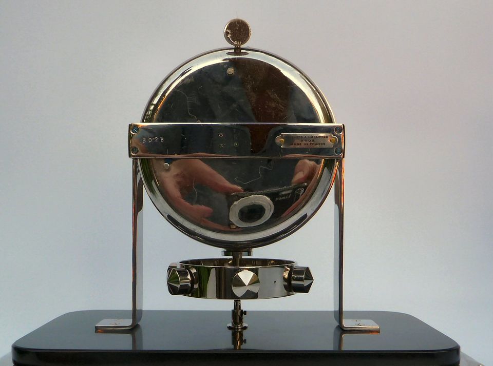 M152 Atmos Reutter 'Radiologie' PO1, Reutter nr. 3028, France ca. 1930. - image 3