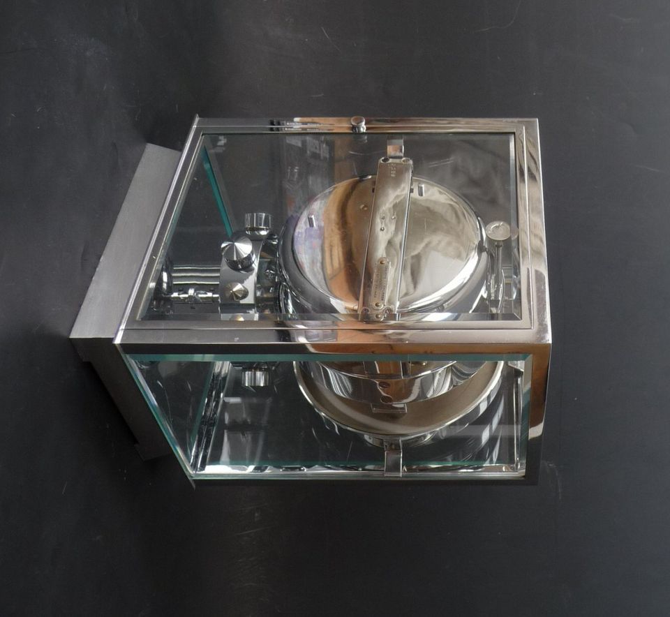 M153 Reutter nickel Atmos, no 3258, 5 glasses, France circa 1930. - image 3