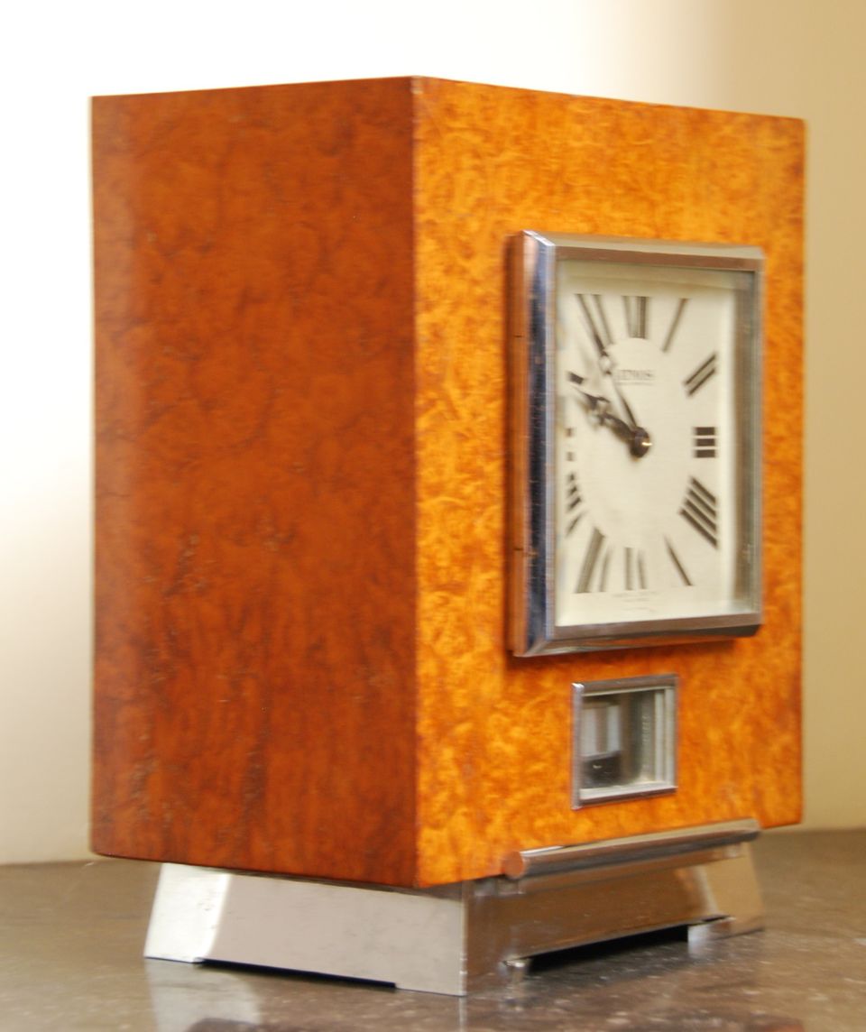 M161 Atmos clock, Amboina wood, J.L. Reutter, number 919, France circa 1930. - image 3