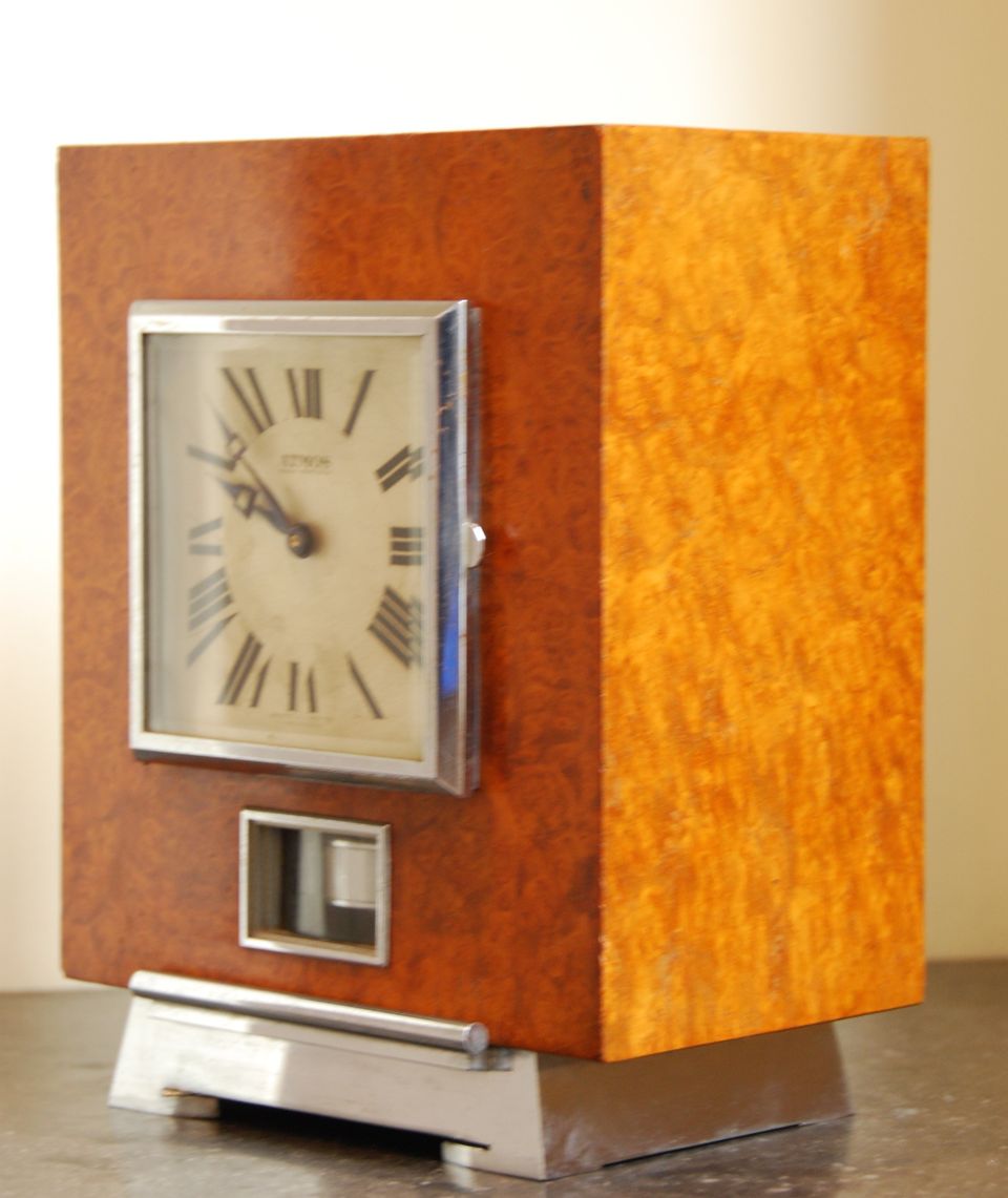 M161 Atmos clock, Amboina wood, J.L. Reutter, number 919, France circa 1930. - image 4