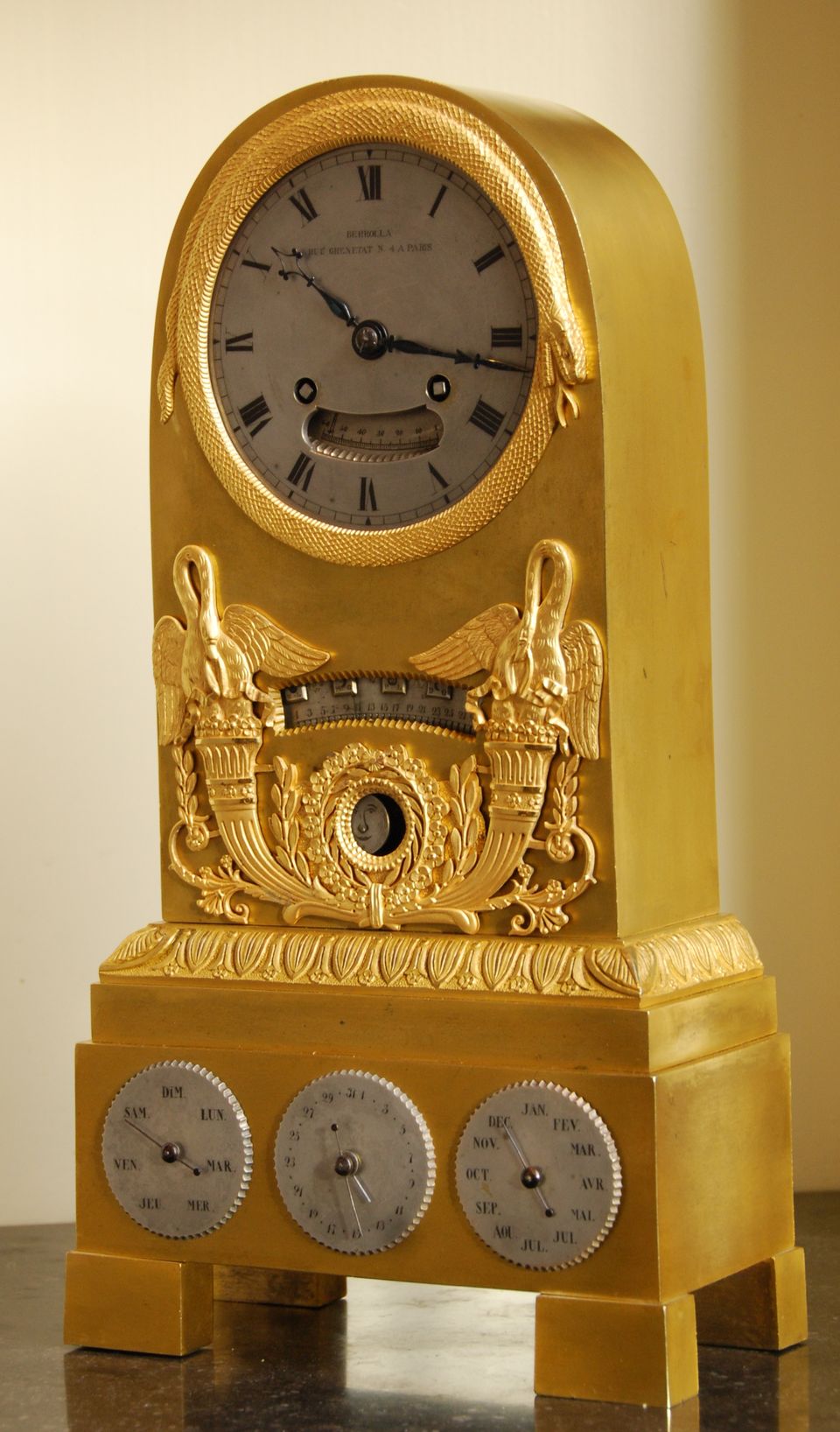 M166 Tabel/mantel clock calendar, moon  phases retrograde displays, 8 day time and strike pendule a Paris movement signed Pons on front plate - image 7