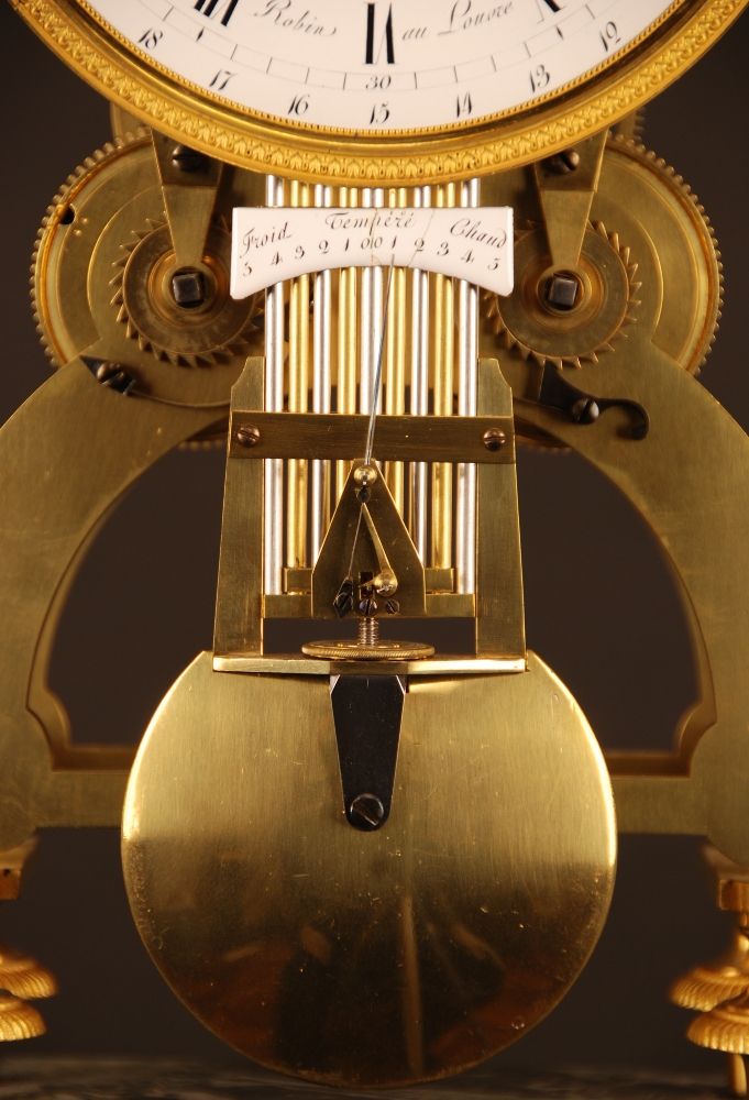 S04 French regulator signed 'Robin au Louvre'. - image 4