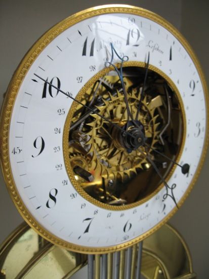 S01 Skeleton clock with glass dome - image 5