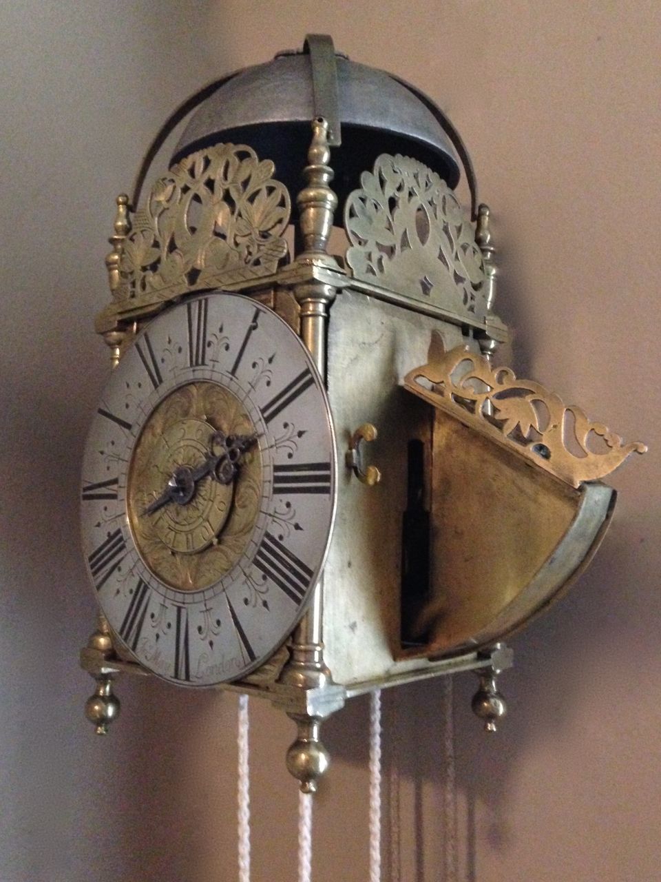 LA12 Wings lanternclock with alarum - image 4