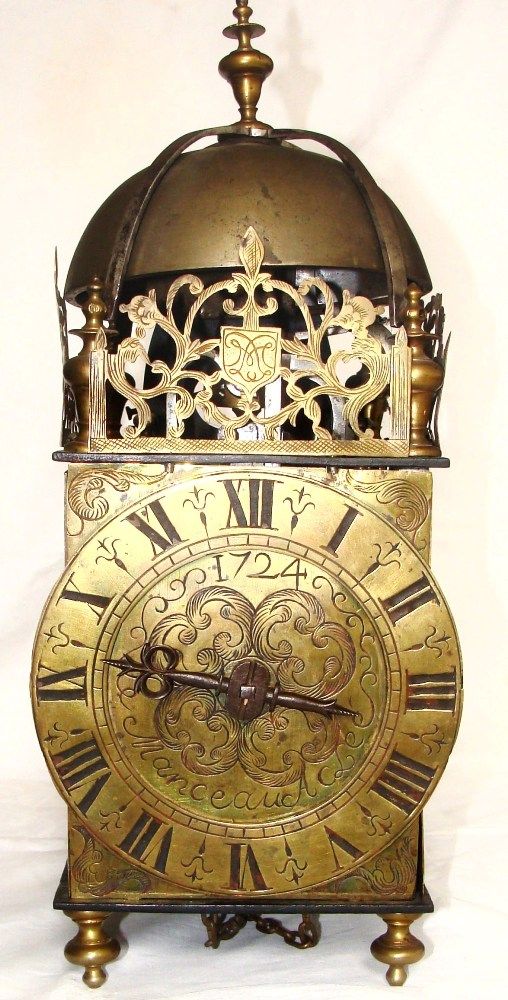 LA09 One hand lantern clock - image 2