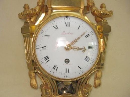 W24 Small Louis XVI Cartel Clock - image 4