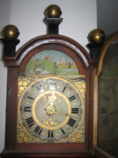DW24 Bijzonder Fries staartklokje, zgn. kantoortje of notarisklok, ca. 1830, in volledig originele staat - afbeelding 5