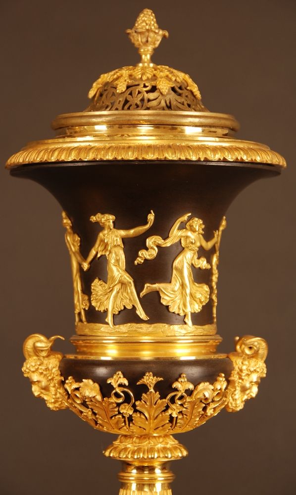 CA11 Empire pendule PLUS  Médici vazen, PIERRE-PHILIPPE THOMIRE - afbeelding 3