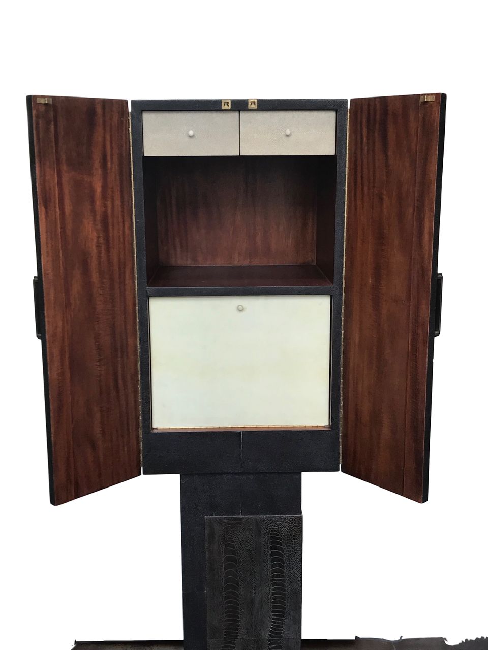 F07 R&Y Augousti Shagreen and Ostrich leather covered cabinet - image 7