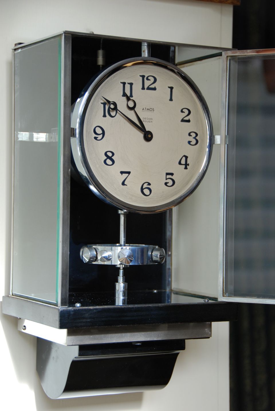 W45 Large Nickel Plated Art Deco J. L. Reutter Wall Hanging Three-Glass Atmos Clock. - image 6