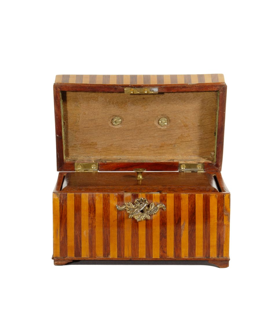 A Louis XVI Theebox - image 3