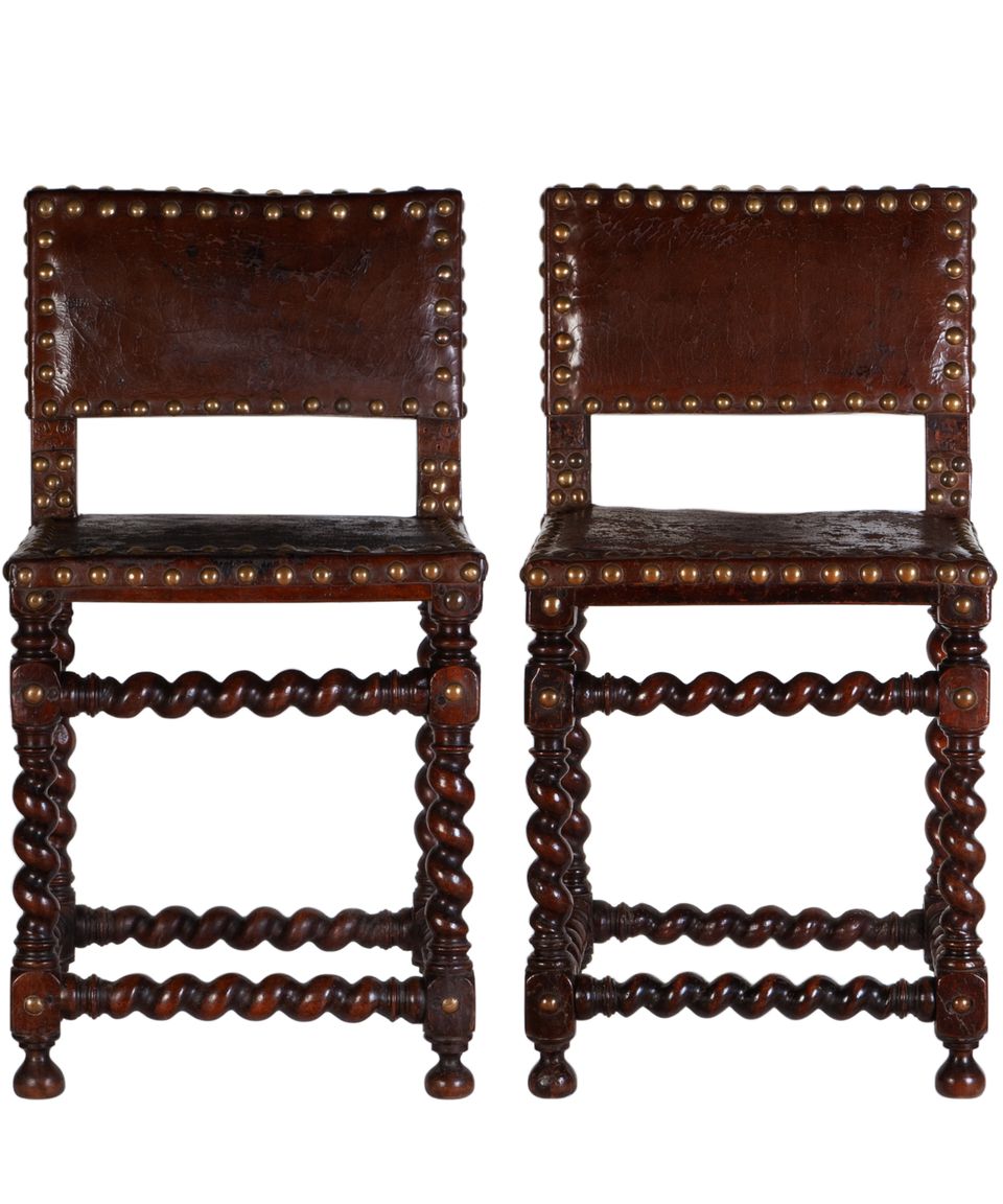 Een Paar Louis XIII Stoelen - afbeelding 2