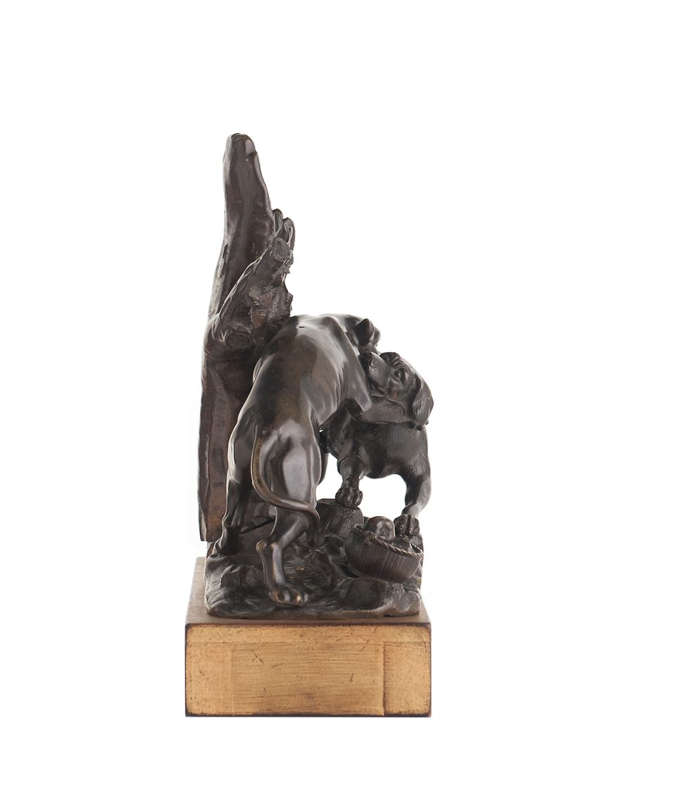 18th Century Bronze Sculpture of Two Fighting Dogs, Naturalistically Modeled - image 2