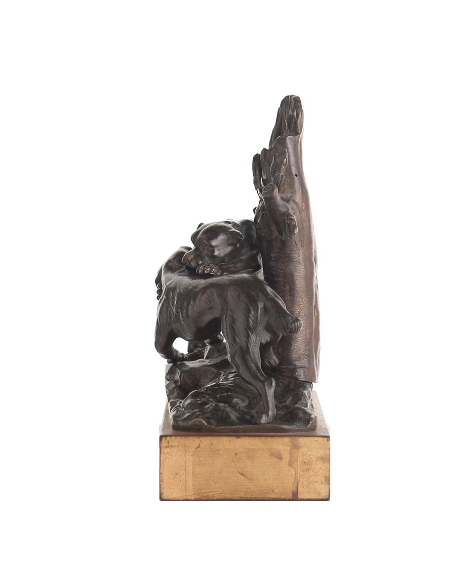 18th Century Bronze Sculpture of Two Fighting Dogs, Naturalistically Modeled - image 4