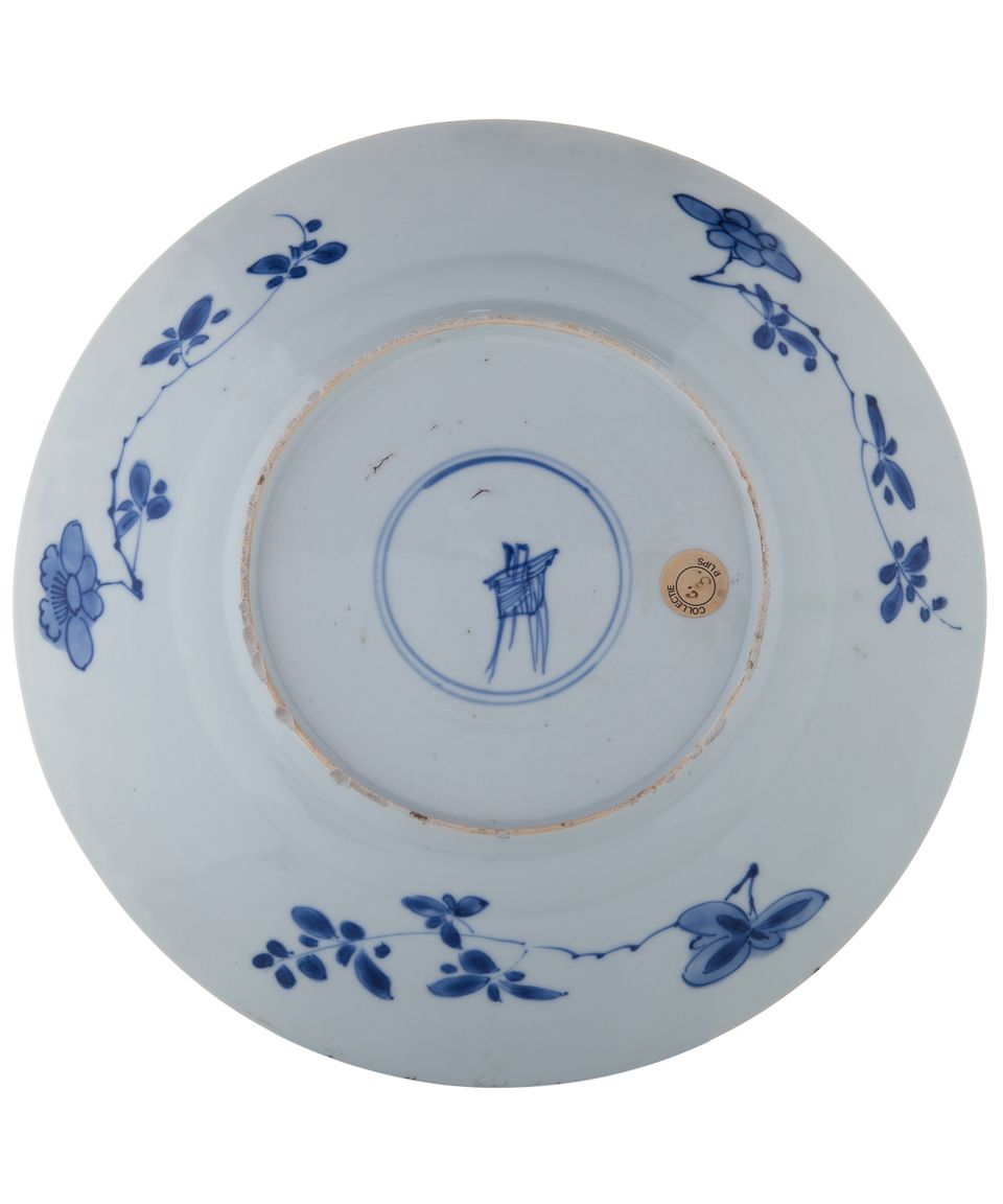 Three Blue and White Kangxi  Dishes, with Flowerbasket - afbeelding 5