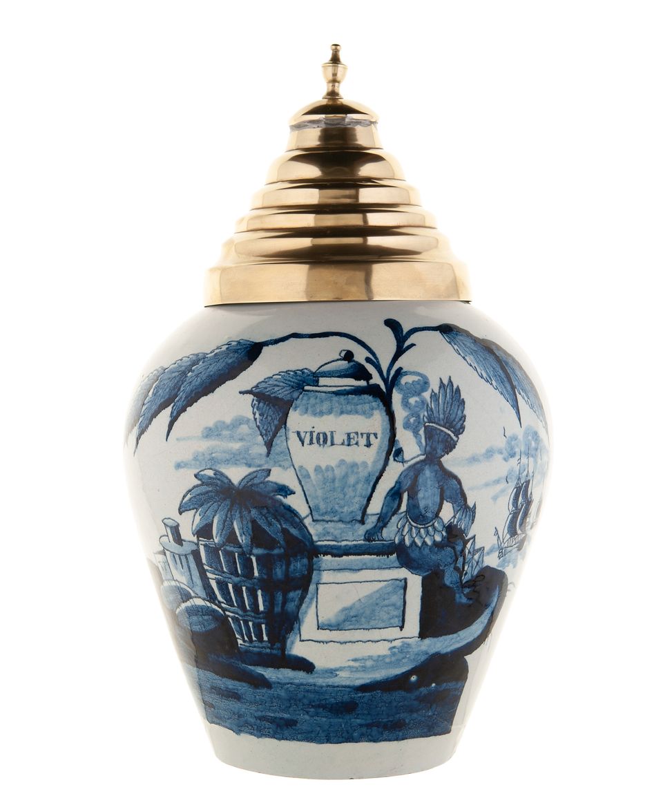 A Set of Five Blue and White Dutch Delft 'VOC' Tobacco Jars - afbeelding 2