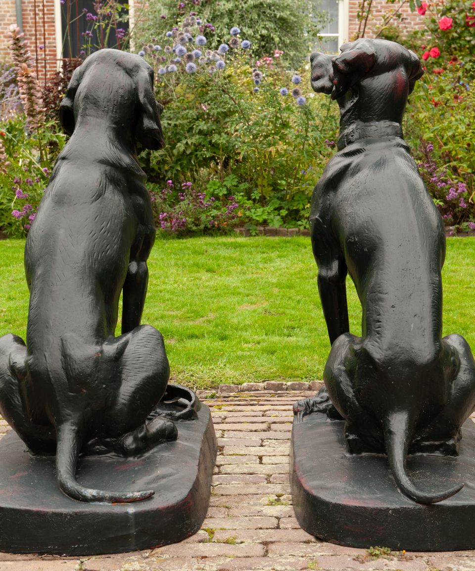 A Pair of French Life-Size Models of Hounds Entitled 'Deux Chiens Assis' - image 5