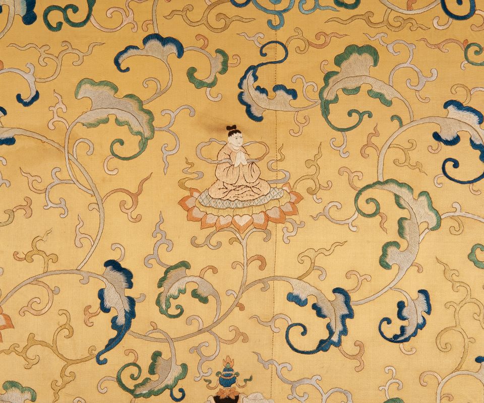 An Imperial Yellow-ground Embroidered Silk Panel - image 8