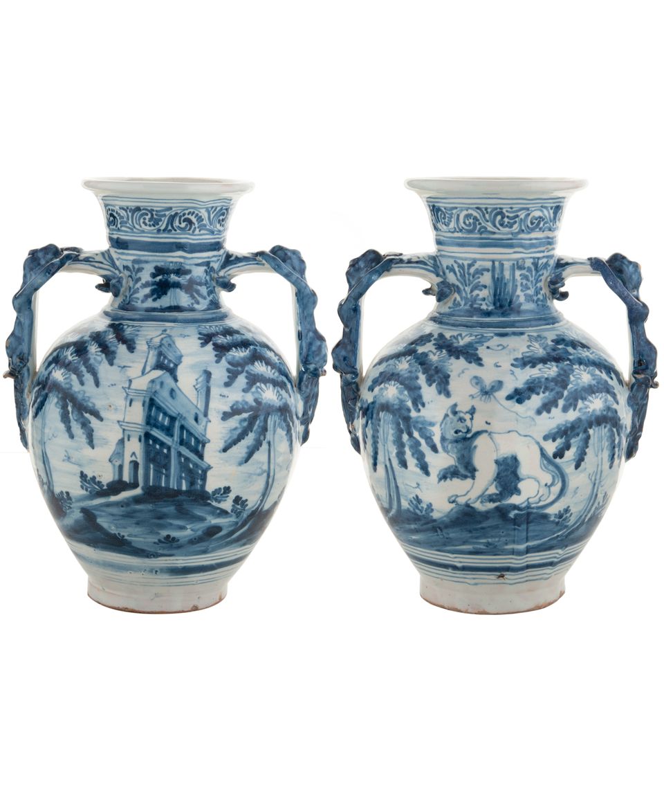 A Pair Tin-Glazed Earthenware Blue and White Vases - image 6