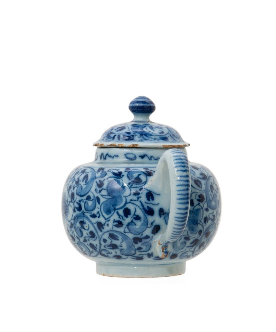 Dutch Delft Blue and White Teapot and Cover - image 3