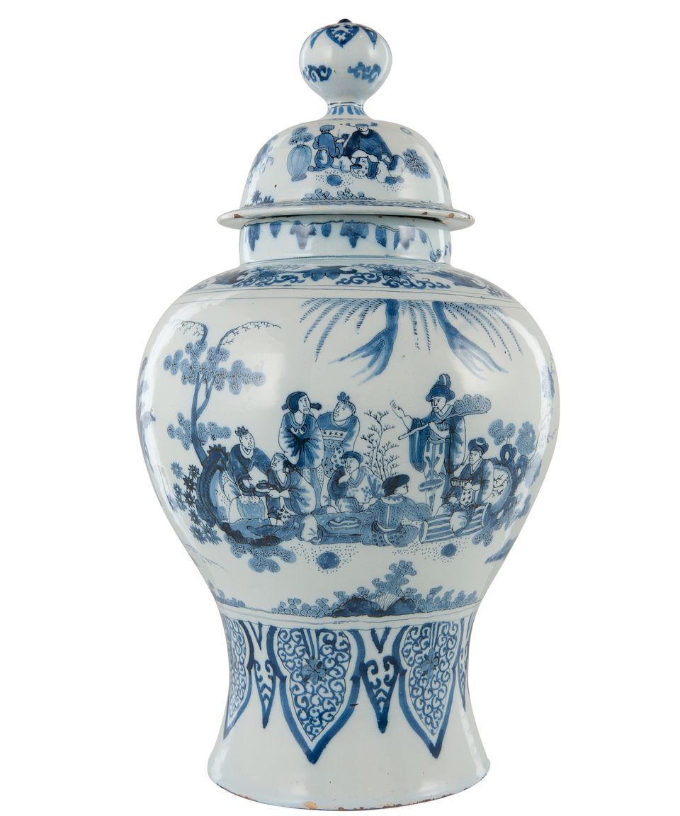 Een Driedelig Blauw - Wit Kaststel in Delfts Aardewerk - afbeelding 2